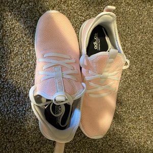 EUC Adidas Tennis Shoes